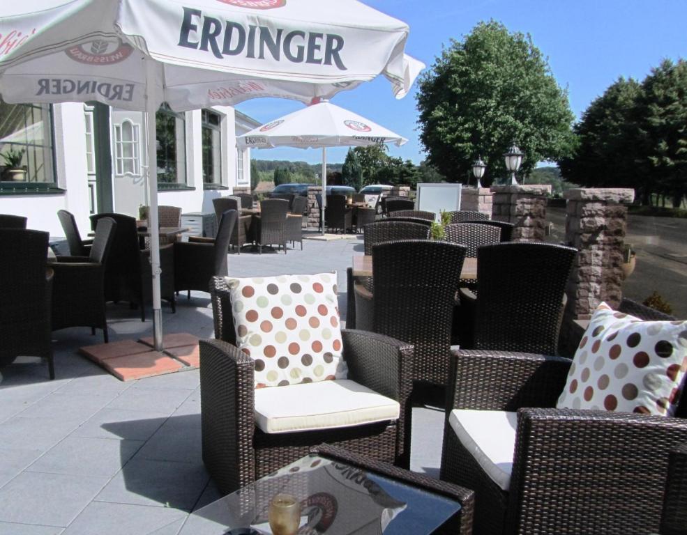 Akzent Hotel Cordes & Restaurant Am Rosengarten Sottorf エクステリア 写真