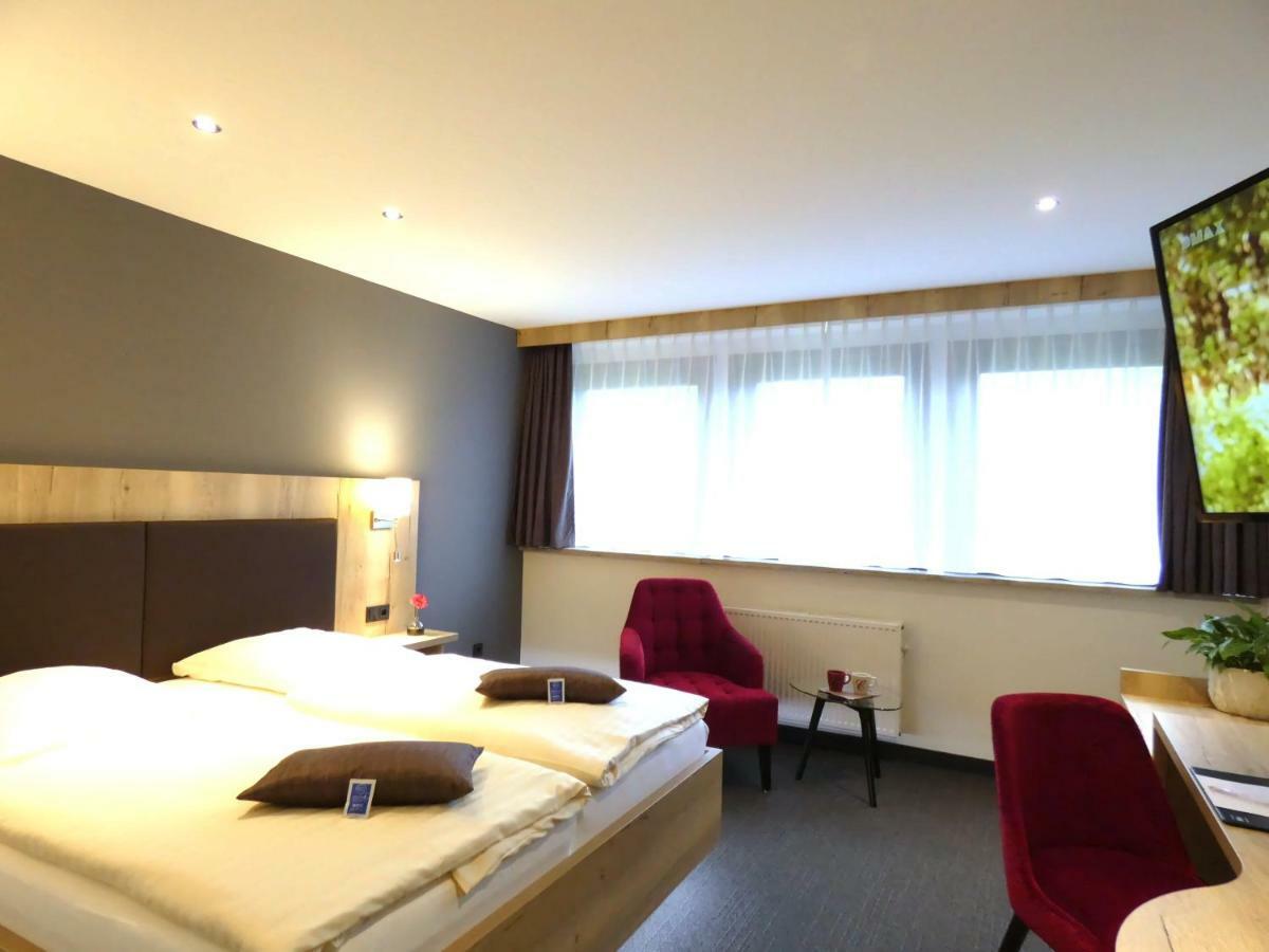 Akzent Hotel Cordes & Restaurant Am Rosengarten Sottorf エクステリア 写真