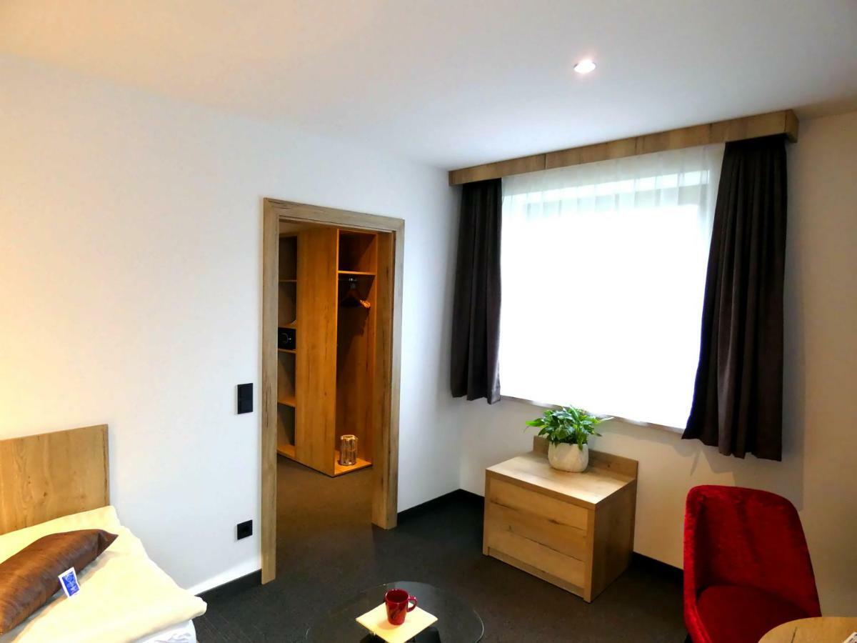 Akzent Hotel Cordes & Restaurant Am Rosengarten Sottorf エクステリア 写真